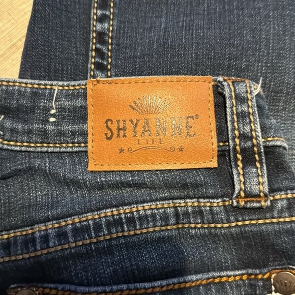 SHYANNE Jeans -size 26 short - Picture 4 of 12